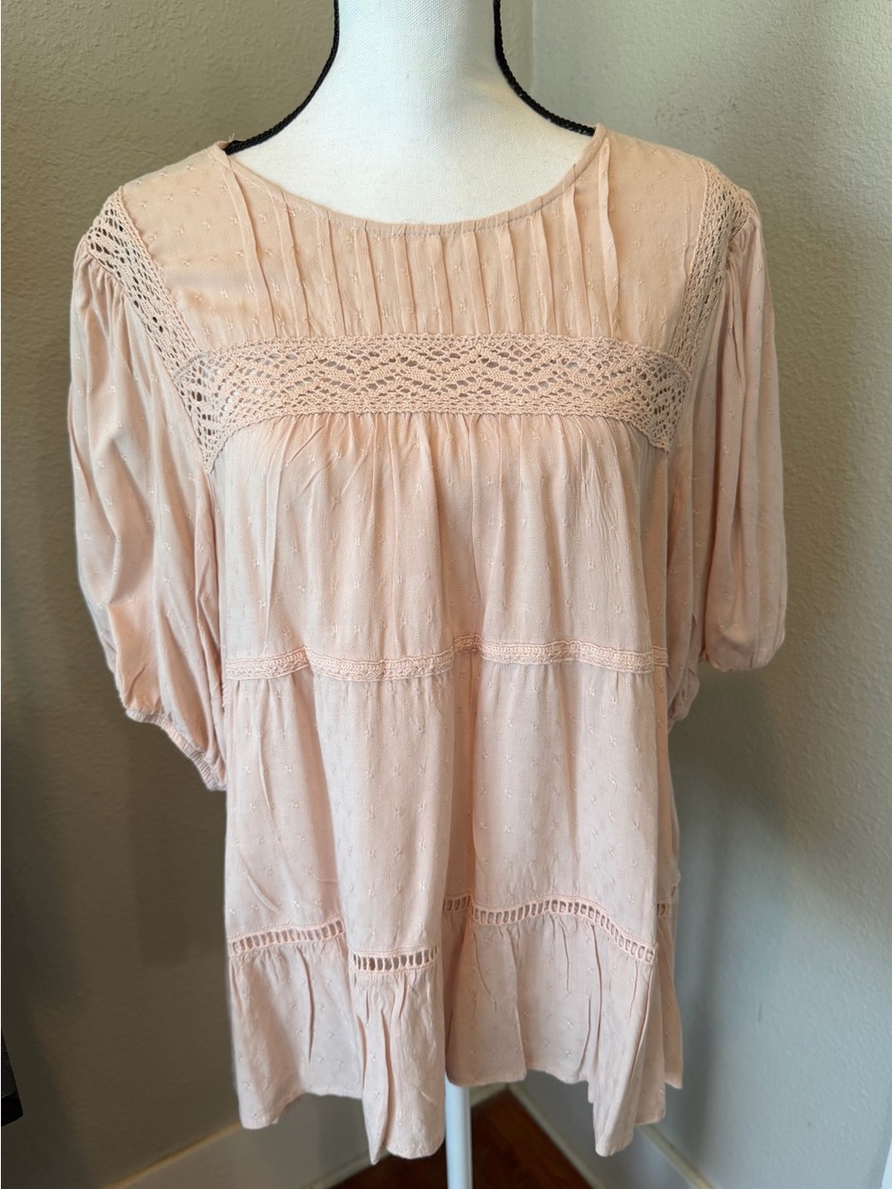 Knox Rose Blush Crochet Yoke Peasant Tunic